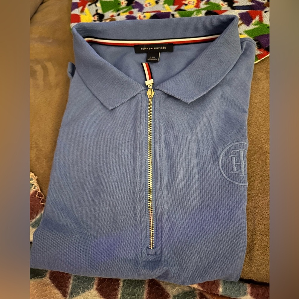 Tommy Hilfiger NWOT Half-Zip Monogram Polo